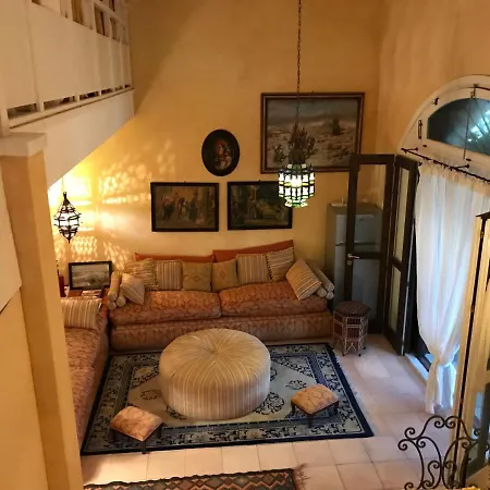 Arabian House Front Sea Holiday home *