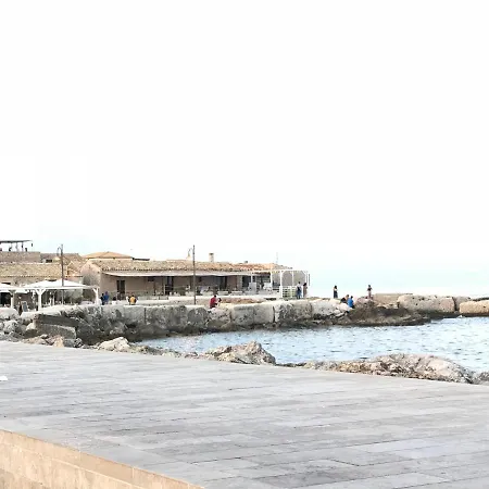 Arabian House Front Sea * Marzamemi